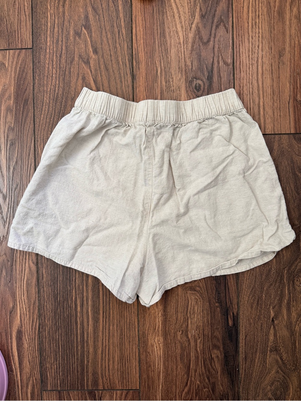 Rhythm - Cream Linen Shorts - Size 4 - Picture 5 of 5